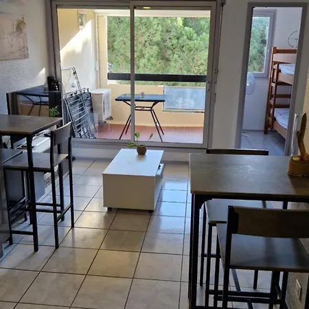 Climatise Et Loggia Au Calme Avec Linge Et Parking Inclus アグド