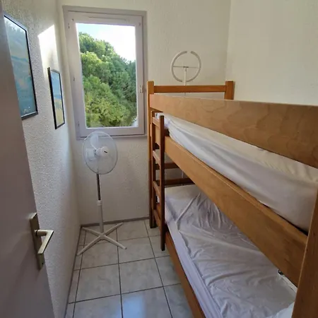 דירה Climatise Et Loggia Au Calme Avec Linge Et Parking Inclus *